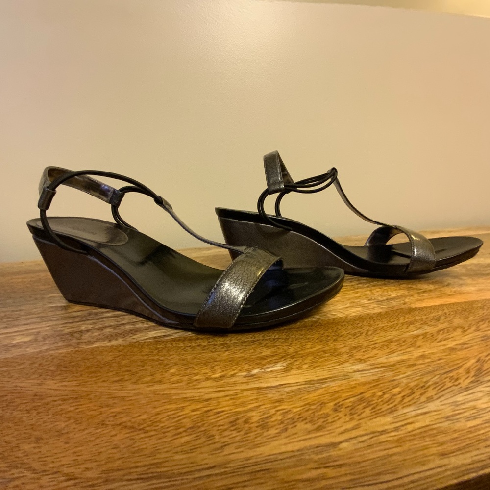 Gray patent leather